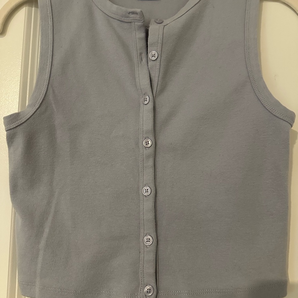 Aritzia Blue/Gray Button-Up Sleeveless Top